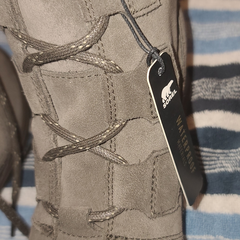 Sorel Boots - Picture 12 of 16